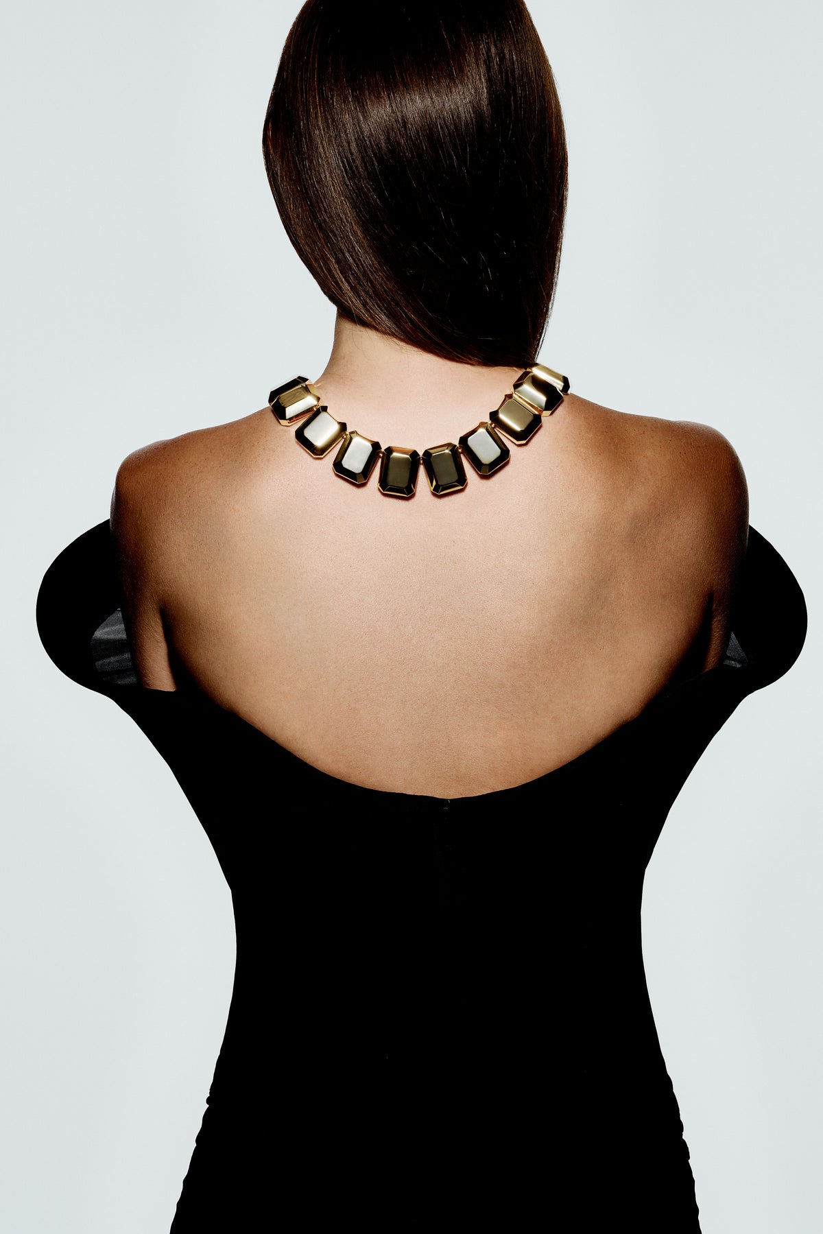 Statement Metal Emerald Necklace