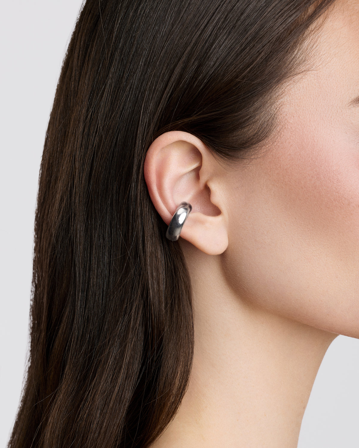 Samira Micro Ear Cuff earring - side view | 18k gold earrings