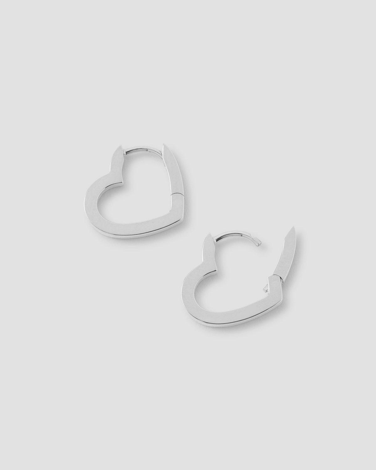 18k Small Heart Huggie earring - worn look | gold huggie earrings